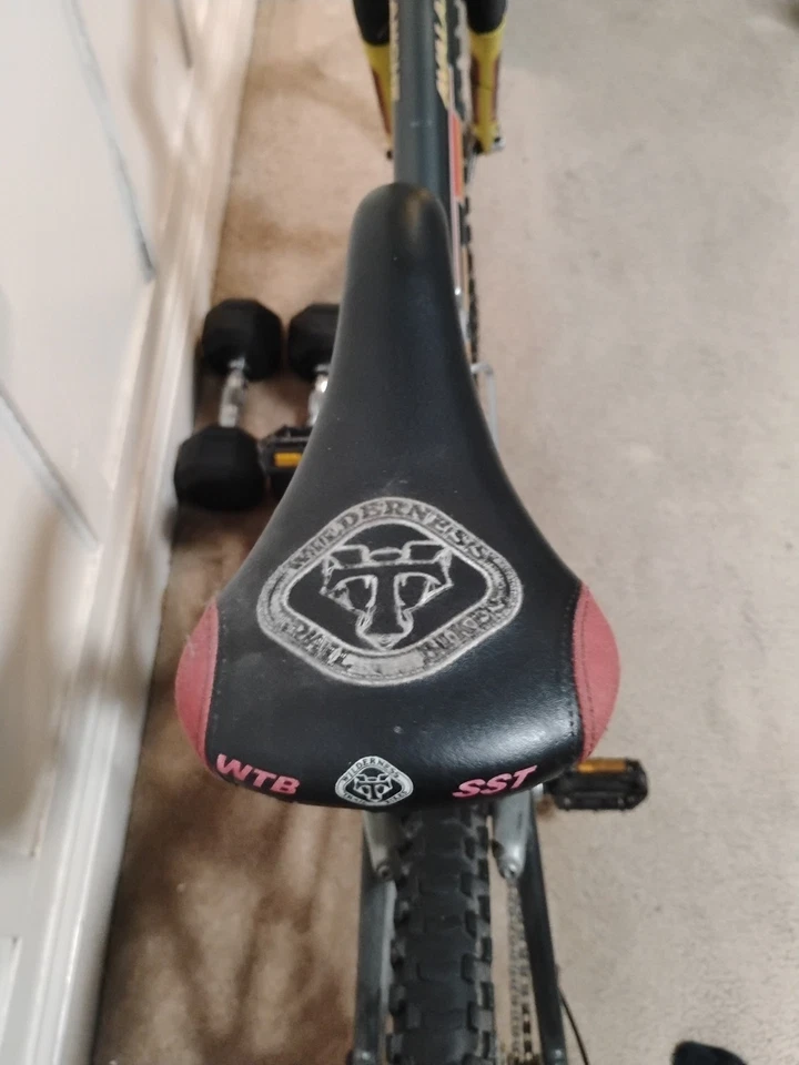 1997 GT Avalanche 16.5 medium XT/XTR  Bullseye REAR HUB - Image 2 of 4