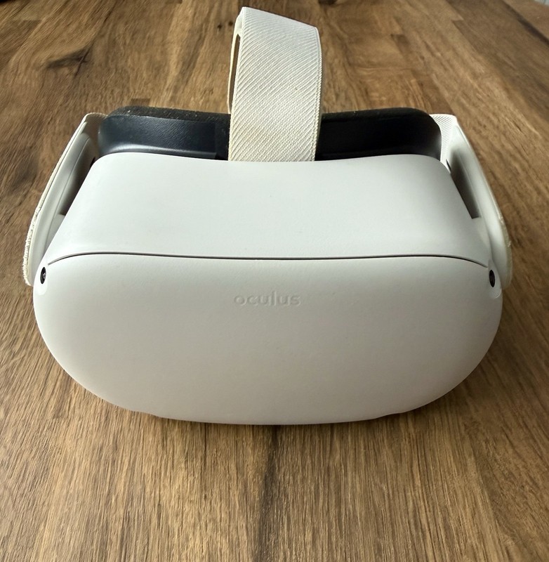 Meta Oculus Quest 2 VR 128GB Headset Only - Excellent Condition - Fully Working