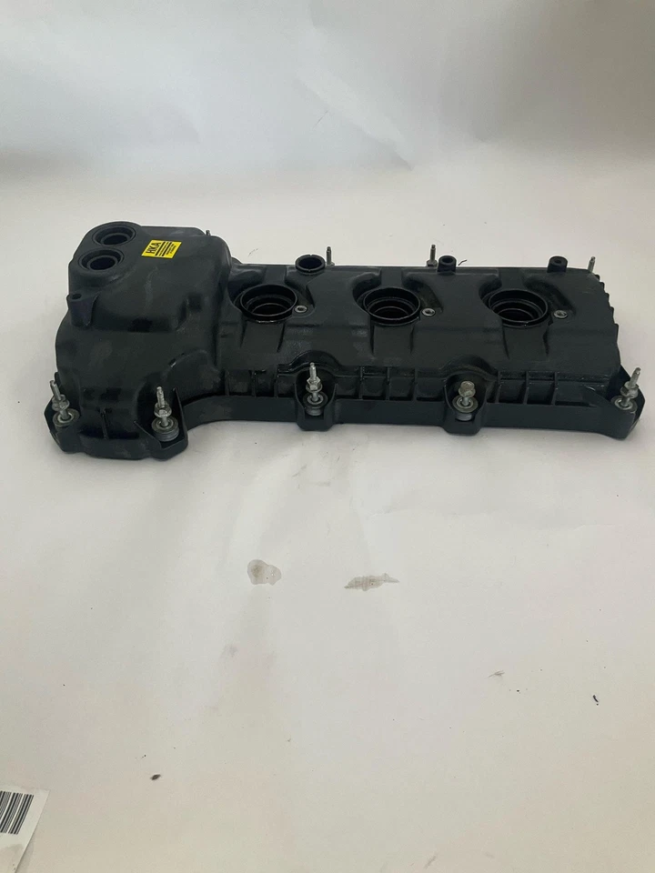 Ford Mustang 2011-2017 3,7 L cubierta de válvula lado del pasajero derecho OEM BR3Z6582V Foto 2 de 4