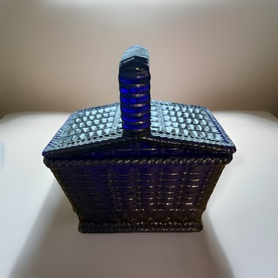 Rare Vintage Westmoreland Cobalt Blue Covered Picnic Basket Candy Dish