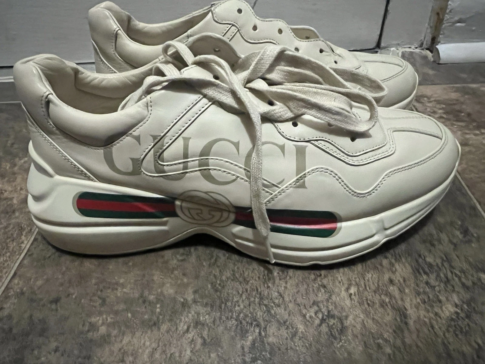 Chaussures homme Gucci