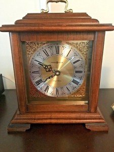 Howard-Miller-Dual-Chime-621-481-Mantel-Shelf-Clock-PARTS-ONLY-SOLD-AS-IS