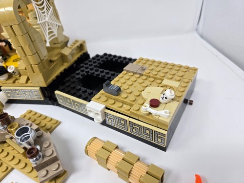 Indiana Jones Temple of the Holy Grail Tokmoc Building Block Set - Complete? - Picture 7 of 21