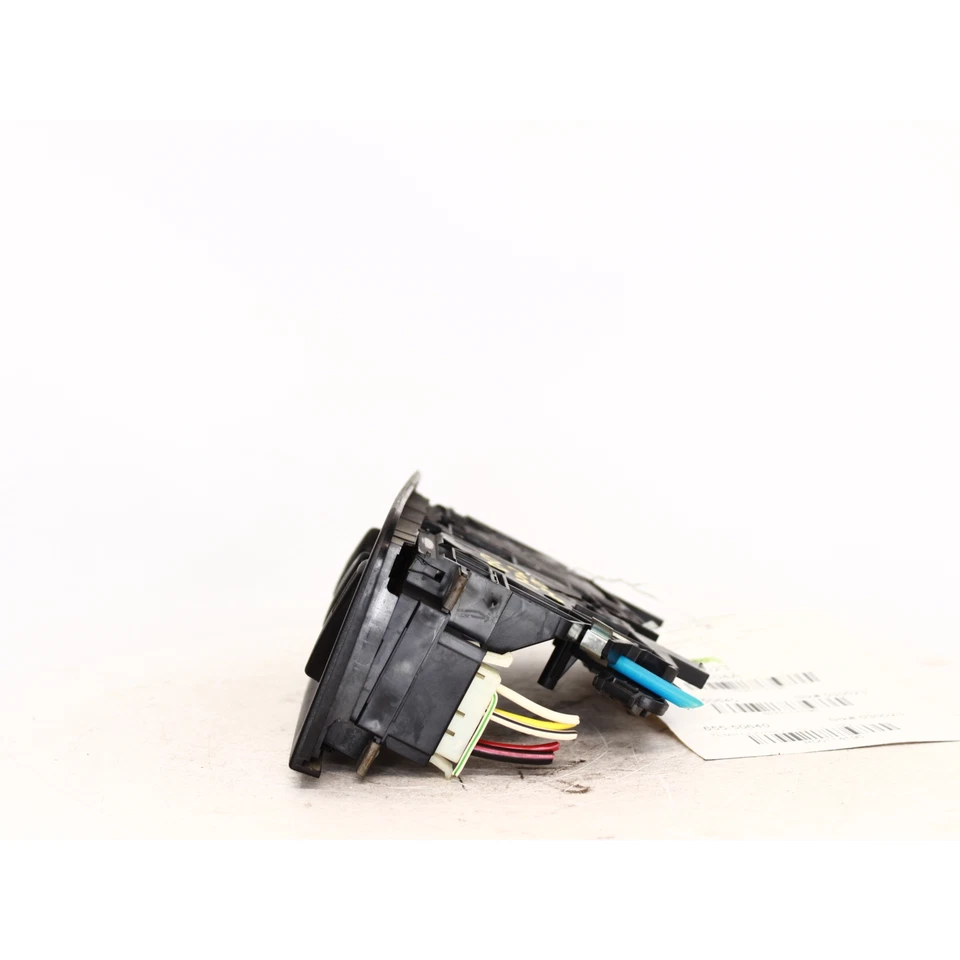 Volkswagen Jetta III 1999 control de temperatura número de pieza - 655-50640 Foto 2 de 4