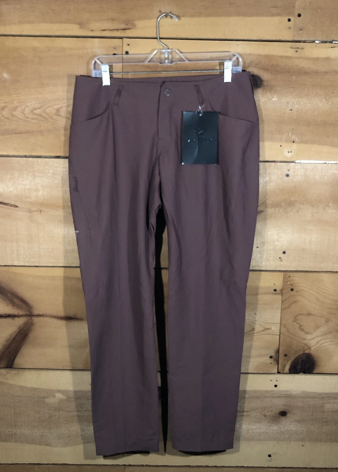 NWT Arc'Teryx Creston AR Trekking Pants Womens Size 10 Trail Outdoors Hiking
Opens in a new window o