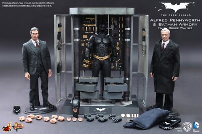 Hot Toys Alfred Pennyworth & Bat Suit Hangar The Dark Knight Movie Masterpiece