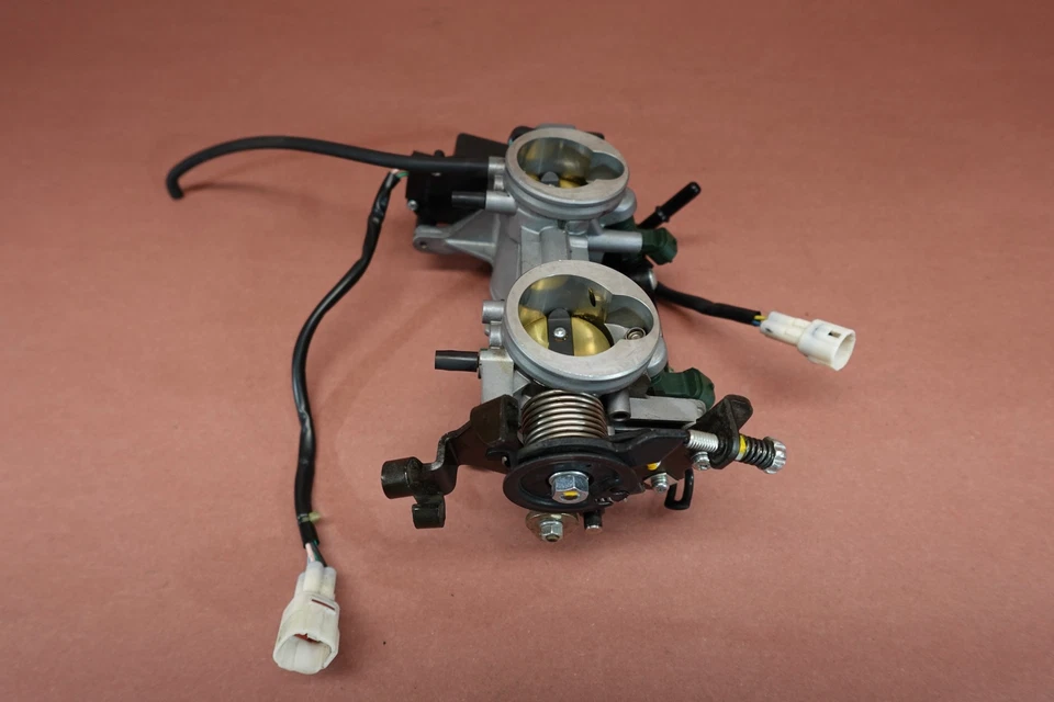 Carrocería del acelerador Kawasaki ER650 ER-6N 2009-2011 Foto 4 de 4