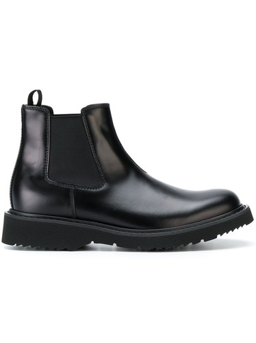 SCARPE UOMO nuovi modelli di scarpe uomo eleganti e scarpe sportive