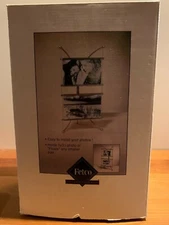 Fetco International Soho Suspension Photo Frame for 3.5" X 5" Photo or Smaller 