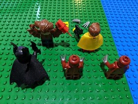 LEGO 70905 Batman 5 Minifigs Only Robin Man-Bat Kabuki Twins + Accessories