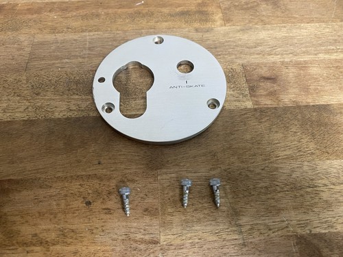 Pioneer PL-530 Vintage Turntable Record Player Tone Arm original plate -Screws