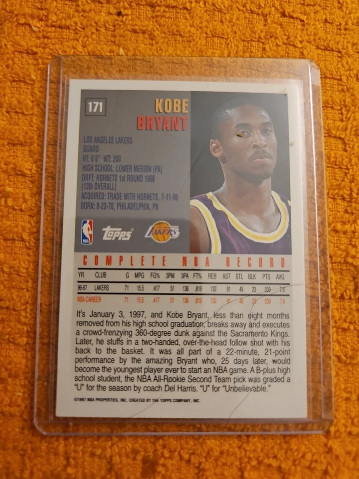 Lote de 4 tarjetas Kobe Bryant 1996-2000 (incluye 2 tarjetas de novato) ver fotos Foto 2 de 4