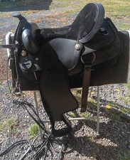 SADDLE, Bridle, 2 Saddle blanket/pads and extra tack Western Black Local Pickup