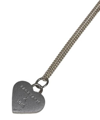 FACETASM      × VIVE HARSLOF              Harslof KISS ME NECKLACE Silver