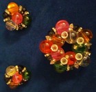 Fabulous Mid~Century Colorful Lucite Bead Brooch & Matching Clip On Earrings — photo 9