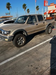 2002 Toyota Tacoma DOUBLE CAB PRERUNNER