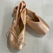 Capezio Contempora 176 Ballet Pointe Shoes Size 3.5B