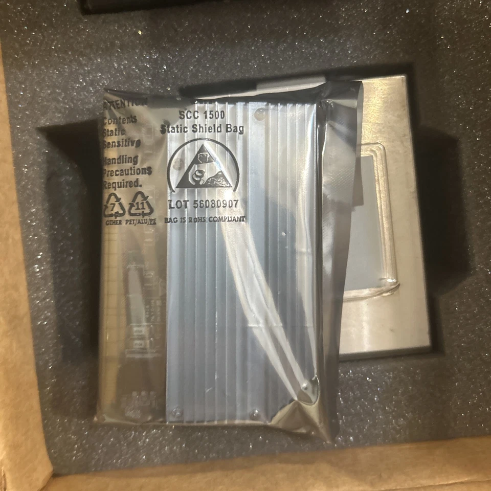 IBM 40K1234 x3650 Dual Core XEON 5140 2.33ghz/1333mhz/4mb Proc Kit zj - Image 3 of 4