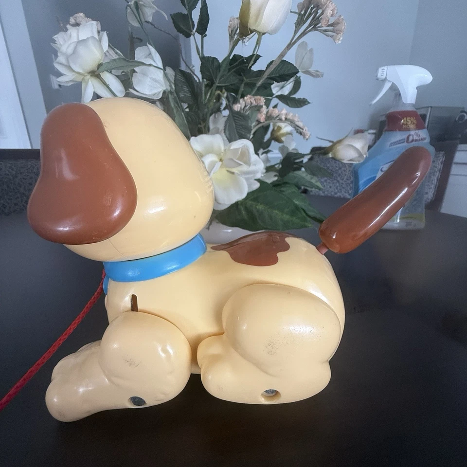 Fisher-Price 硬塑料拉小狗绳狗玩具 2005 年。 — 第 2/4 张图片