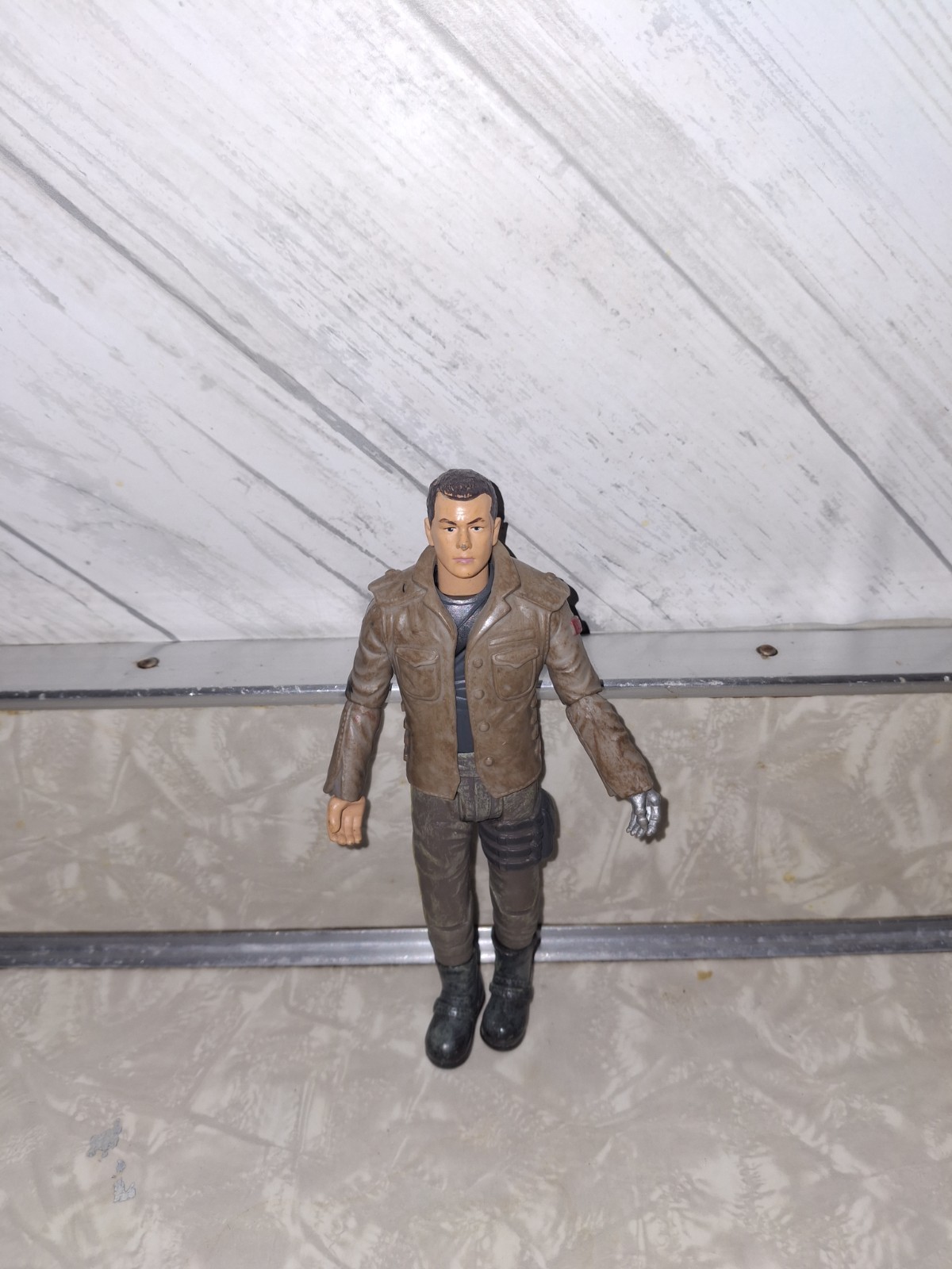 TERMINATOR SALVATION MARCUS ACTION FIGURE 2008 FIGURINE ARTICULATED METAL HAND