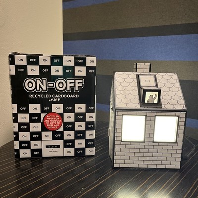 Seletti Italia Tischleuchte Lampe Papier Recycling Haus On Off Art 15195 Pop Art