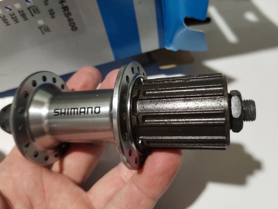 Shimano FH RS400 Bicycle Hub 32h 130 OLD Silver 10s 11s Cassette shimano-fh-rs400-bicycle-hub-32h-130-old-silver-10s-11s-cassette