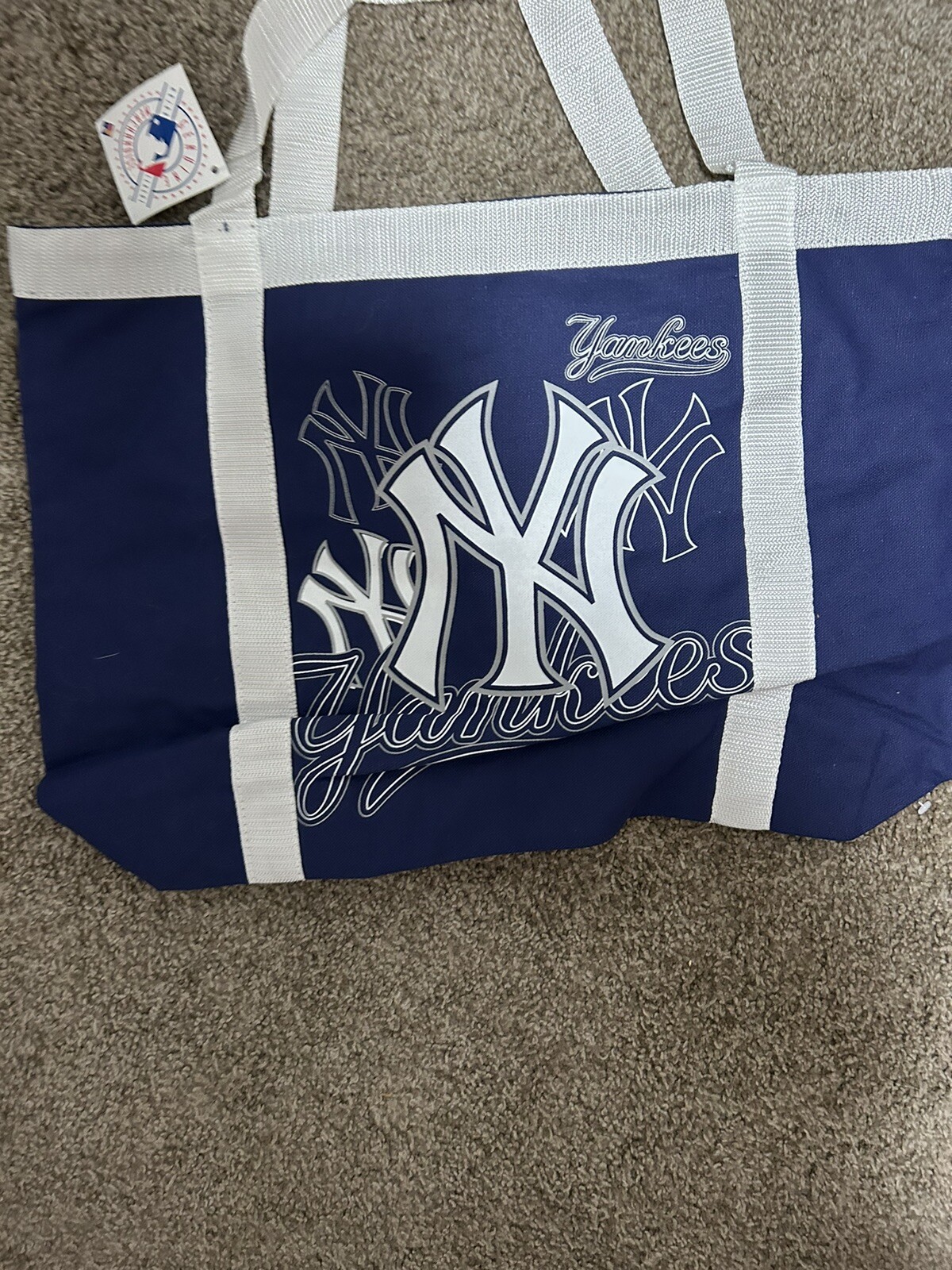 Mlb New York Yankees Carry Bag By Earth Links