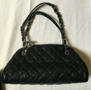 chanel black silver chain