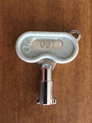 Pachislo slot machine door keys Pachislo slot machine door keys