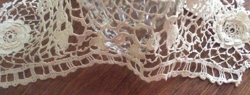 Antique Collectable Irish Crochet Craft Work - Small Bonnet ? Baby/ Young Girl - Picture 4 of 4