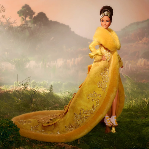 Barbie firma Guo Pei bambola Barbie che indossa abito giallo oro - spedizione veloce - Foto 10 di 12