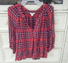 Crown & Ivy Shirt Size Small