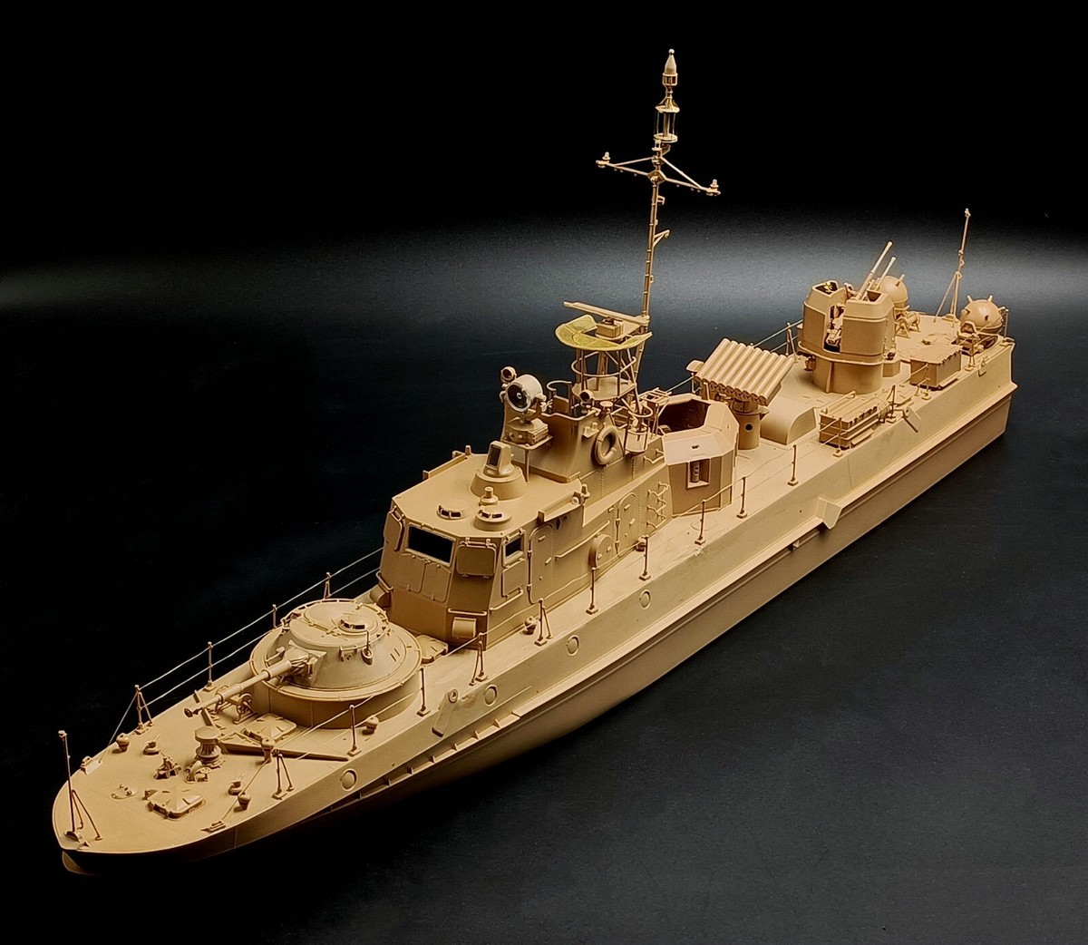 Tiger Model TM6294 1-35 Soviet 1204 SHMEL Border Patrol Boat - USA