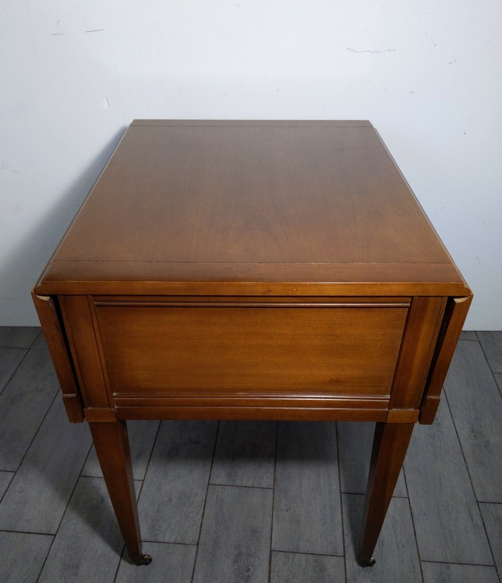 ヴィンテージ ローリングテーブル Vintage Mid Century Drop Leaf Rolling Wood Table Nelsonized Drawer