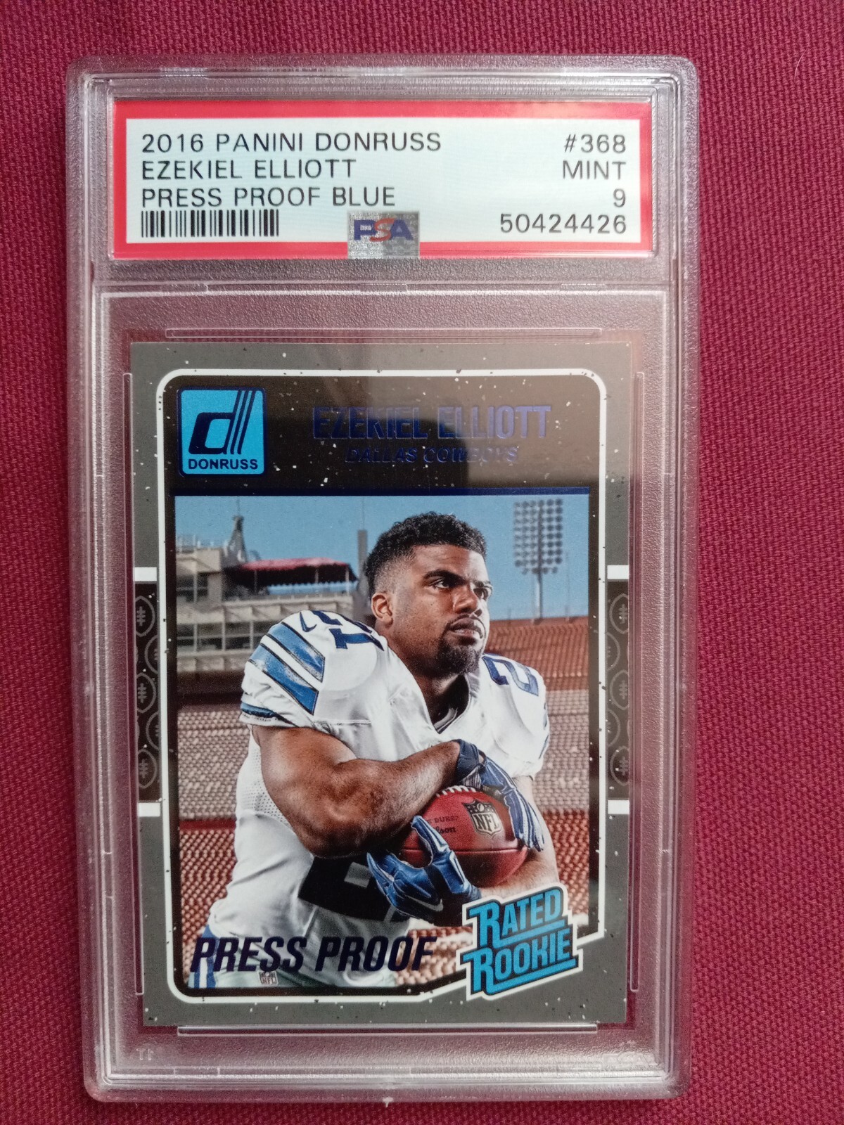 2016 Panini Donruss Ezekiel Elliott Rookie Press Proof Blue PSA 9