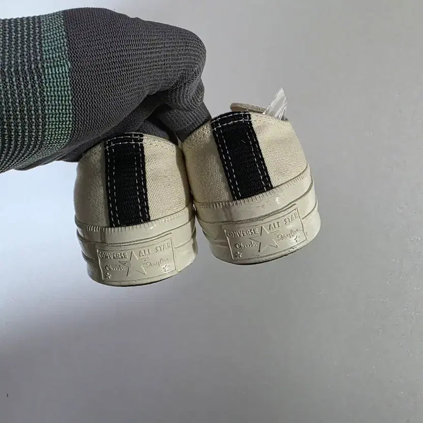 Comme des Garçons x Converse Ivory Low Top Sneakers, Size 220 thumbnail 2