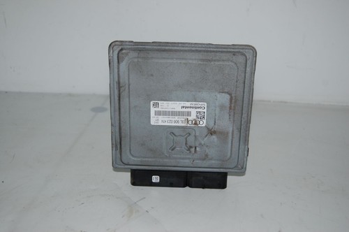 Audi A1 8X 2011 Motorsteuergerät 03L906023