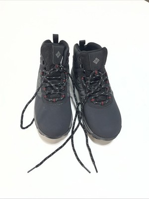 Man's Hiking Columbia Transverse  Hike Waterproof Size 7 W