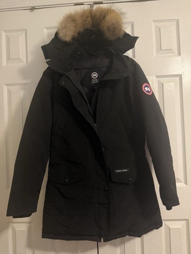 Canada Goose Women’s Black Mid-Length Parka Hooded Fur Trim Down Insulated