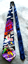 LOONEY TUNES MANIA TIE W/WARNER BROS. CHARACTERS 100 POLYESTER 60" LONG 1993 8