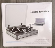 AUDIO-TECHNICA AT-LP60-USB Vinyl Record Turntable. NEW in BOX NEVER USED