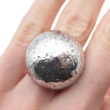925 Sterling Vintage Modernist Hammered Hollow Dome Oxidized Ring Size 5.25