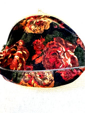 Vintage Tapestry Purse floral design MidCentury in Excellent Condition 6"Wx5"H