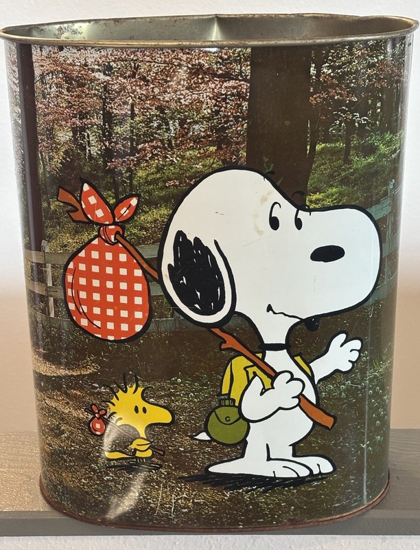 Vtg Peanuts Snoopy Woodstock & Charlie Brown Metal Garbage Can Trash Bin Cheinco