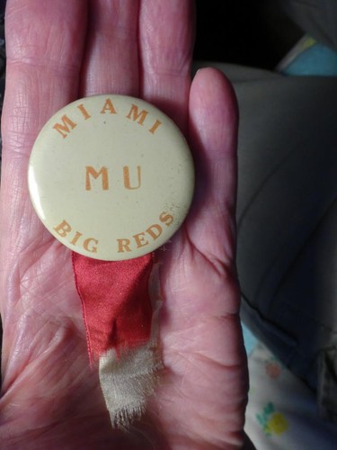 ANTIQUE PINBACK BUTTON/ribbon "MIAMI MU BIG REDS" Miami University OXFORD OHIO