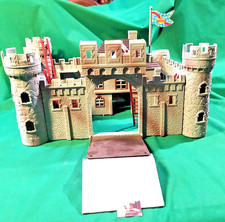 Castello Medievale in plastica 1:32 cm 36 x 26 con Torri cm 17 #2