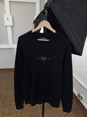   Fred Perry Embroidered Logo Sweatshirt Crewneck Pullover Size M