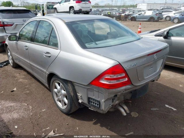 Alternador usado compatible con: Mercedes-benz Mercedes clase c 163 2003 tipo ML320 de VI Foto 3 de 4