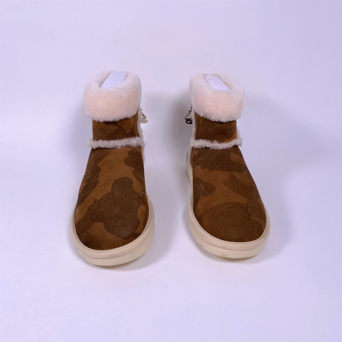 メンズBAPE CLASSIC MINI
    UGG A BATHING APE