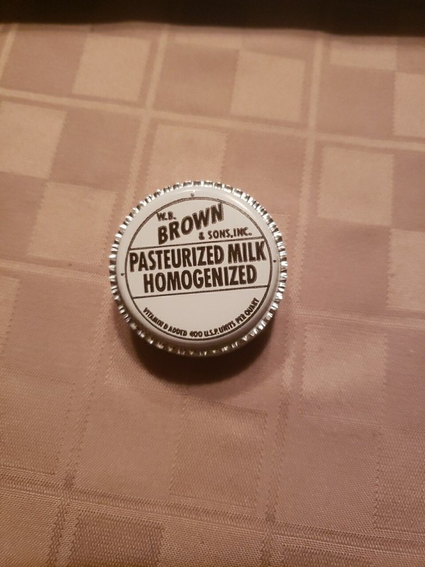 W.B. Brown & Sons Inc Milk Bottle Caps - Lot of 10 - Auburn, RI